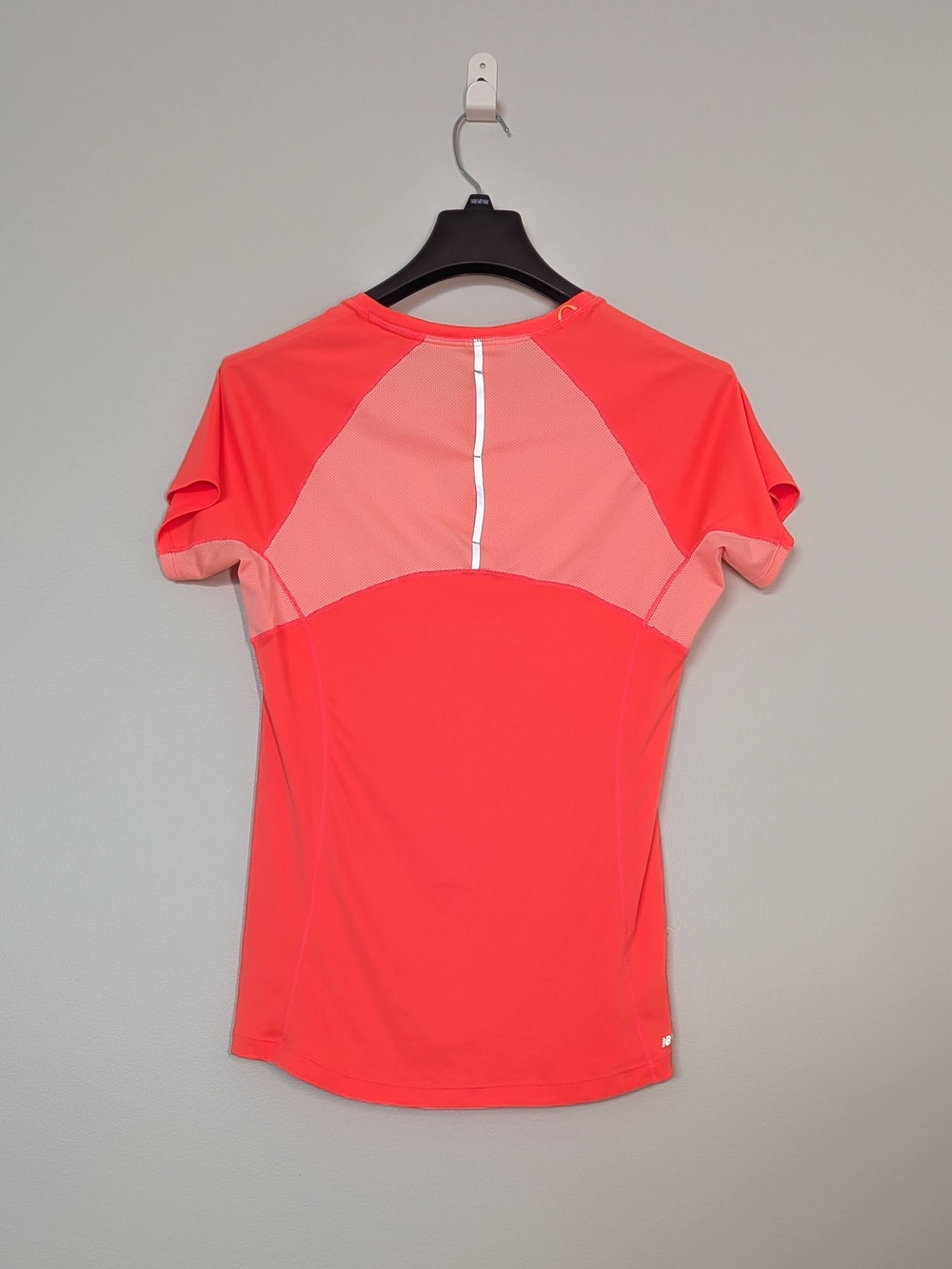 New Balance NBIce Running Shirt, Coral Pink Graphic, Mesh Short Sleeve, Small - Picture 2 of 9
